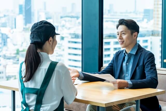 飲食店経営者の多くが直面する課題とその背景