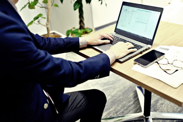 マイクロ法人の設立と維持にかかるコストを把握しておこう