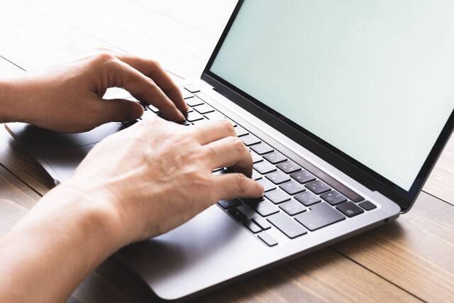 マイクロ法人を設立するフリーランスが増えている理由とは